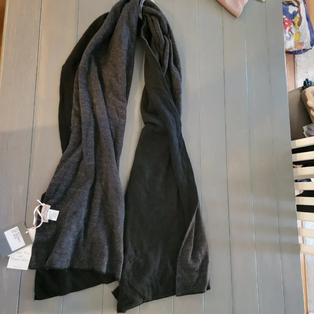 Note Di Anita 2 tone Black + Antracite Wool Blend Winter Scarve